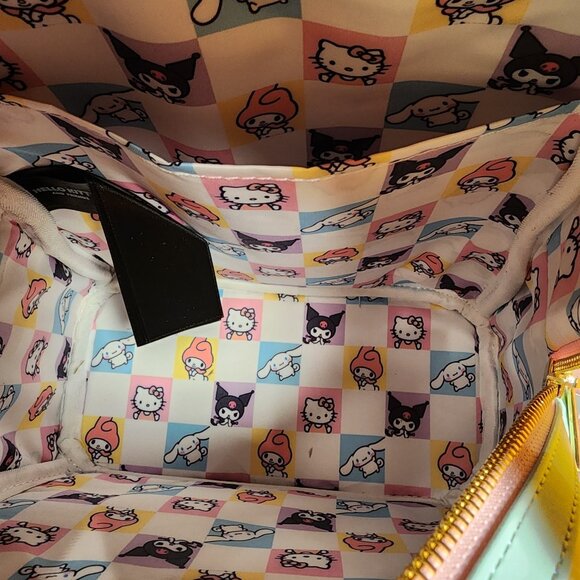 Loungefly SDCC LE Hello Kitty & Friends Color Block Terry Cloth Mini Backpack - Picture 12 of 12